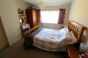 Bedroom- click for photo gallery